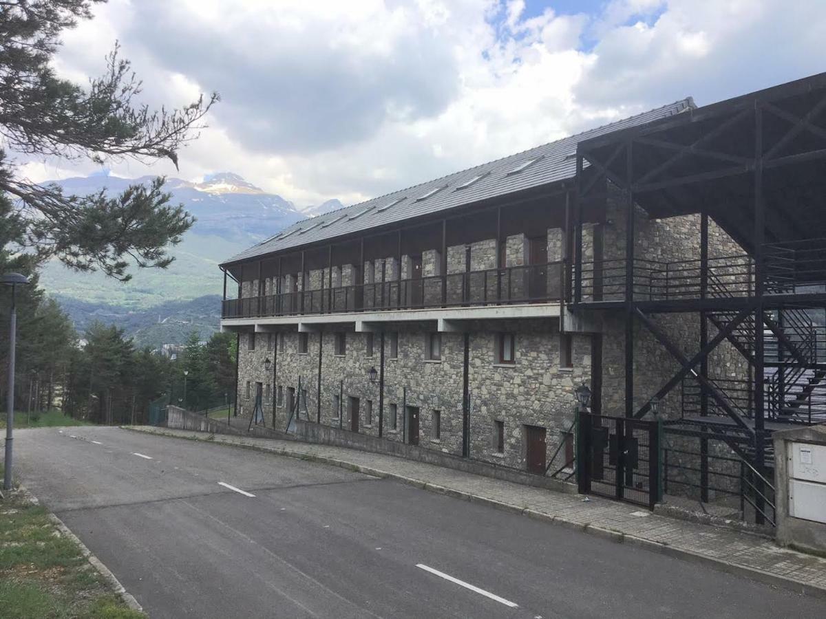 Dúplex familiar Altos de Santiago Villanúa Exterior foto